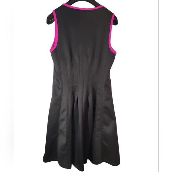 Betsey Johnson Sleeveless Black A Line Dress .8 - Picture 5 of 14
